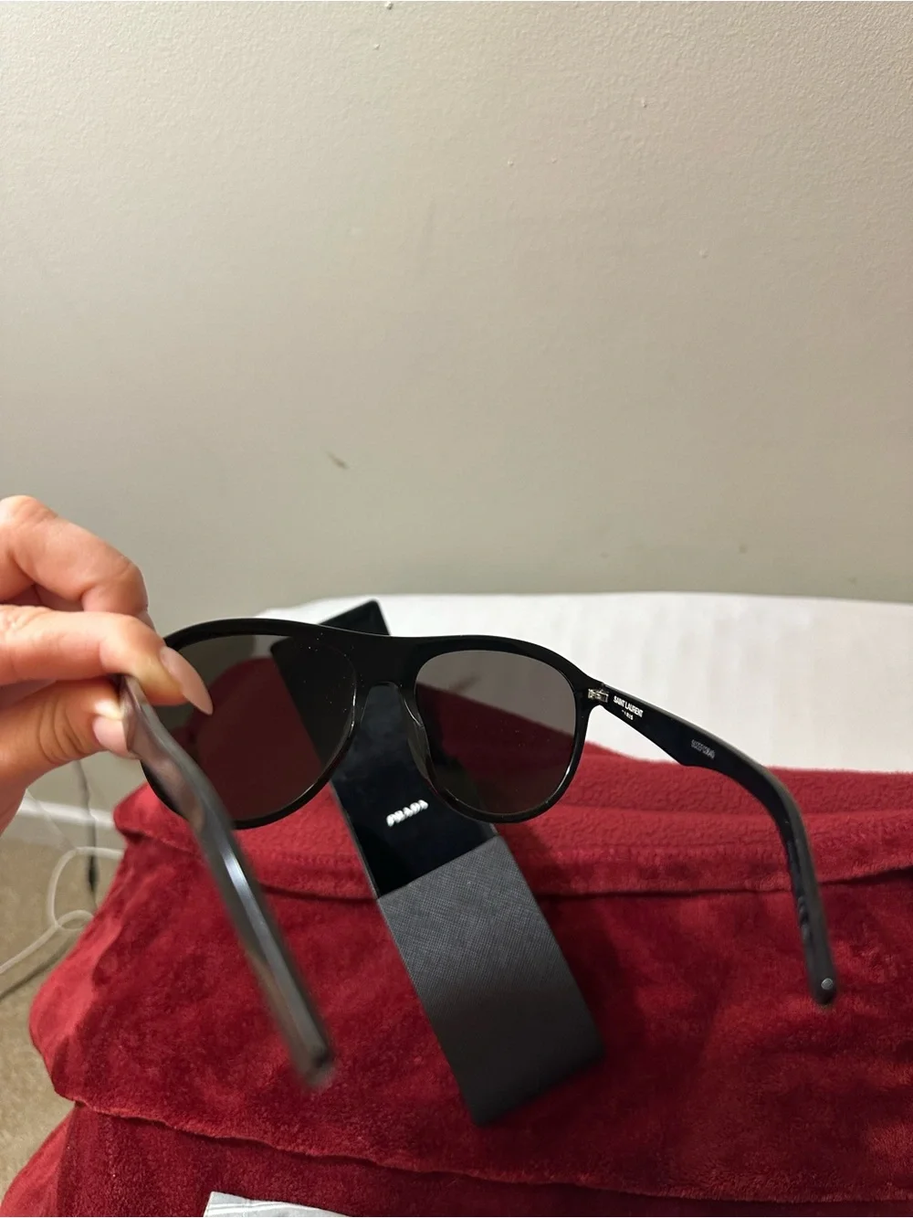 Authentic Saint Laurent Black Oversized Aviator Sunglasses – Like New